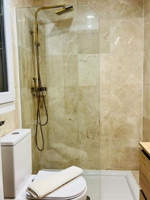 Apartamento New Luxurious Studio With Patio/Center Málaga Exterior foto